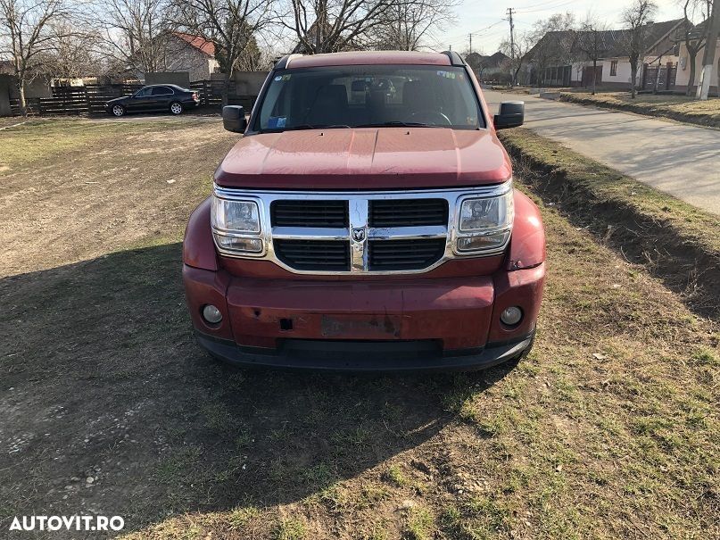Dezmembrez Nitro Dodge - 1