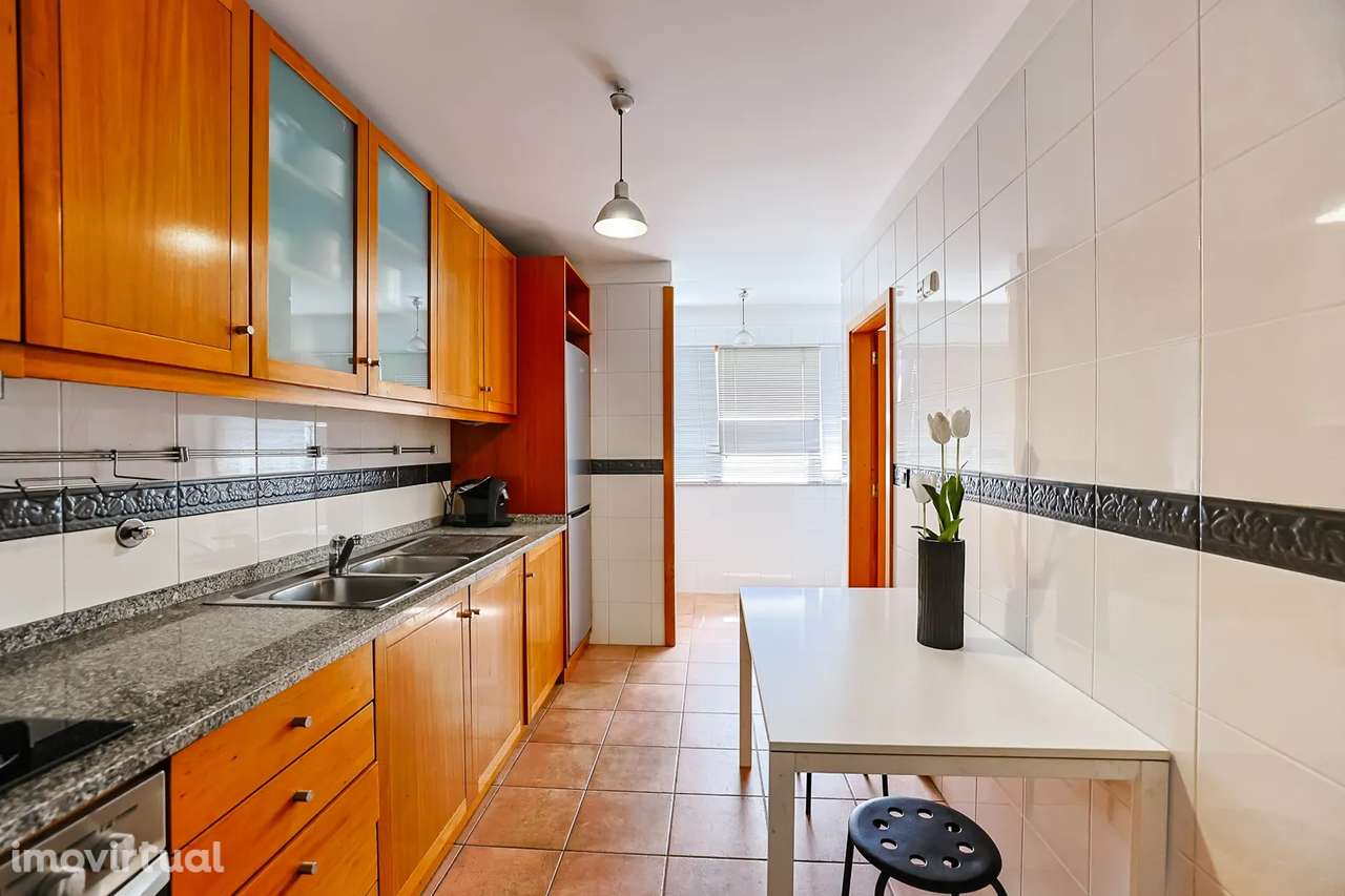 T3 no Centro de Barcelos, com Suíte e 3 frentes - Grande imagem: 4/30