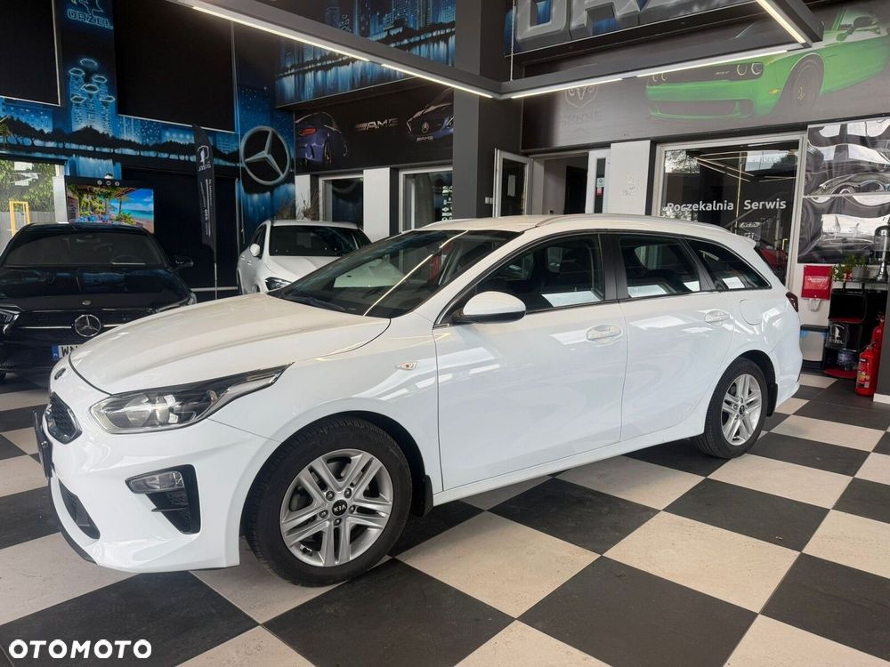 Kia Ceed - 5