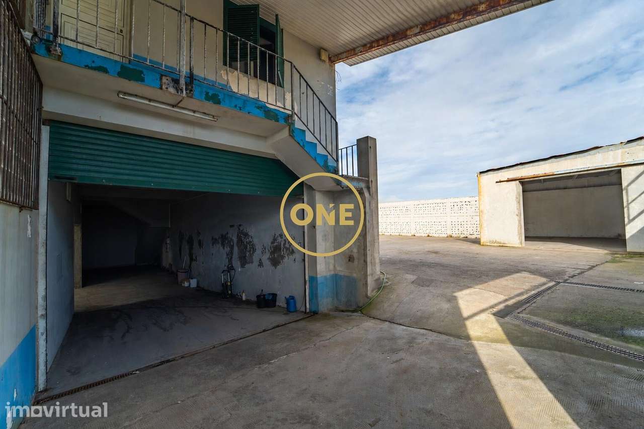 Armazém para Investimento - Santa Clara I Ponta Delgada - Grande imagem: 2/30
