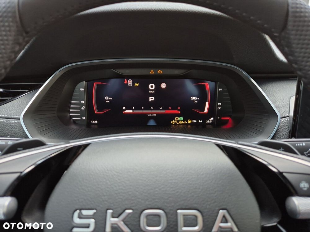 Skoda Octavia 2.0 TDI Sportline DSG - 28