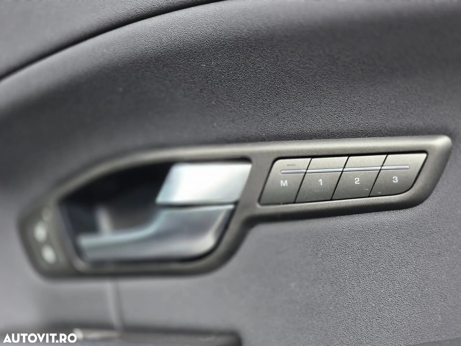 Land Rover Range Rover Evoque - 13