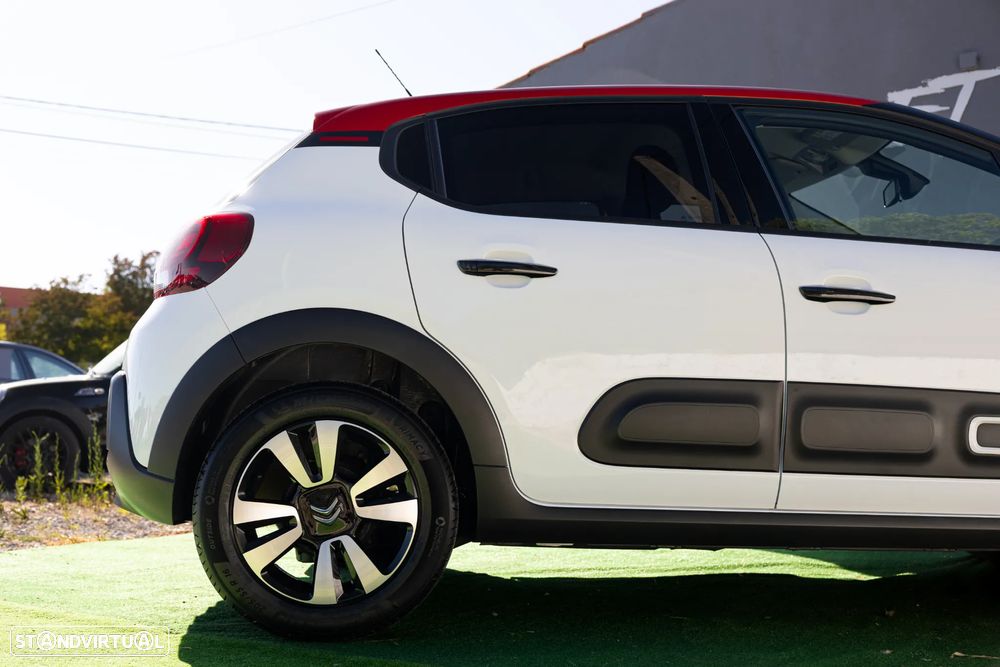 Citroën C3 1.2 PureTech Shine - 37