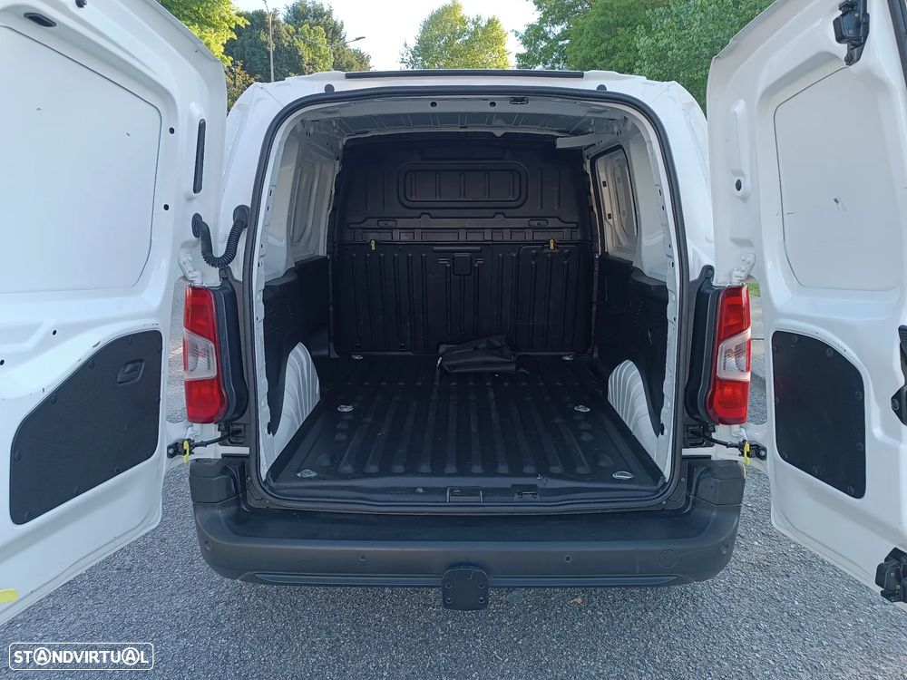 Toyota Proace city 1.2 VVTi - 5