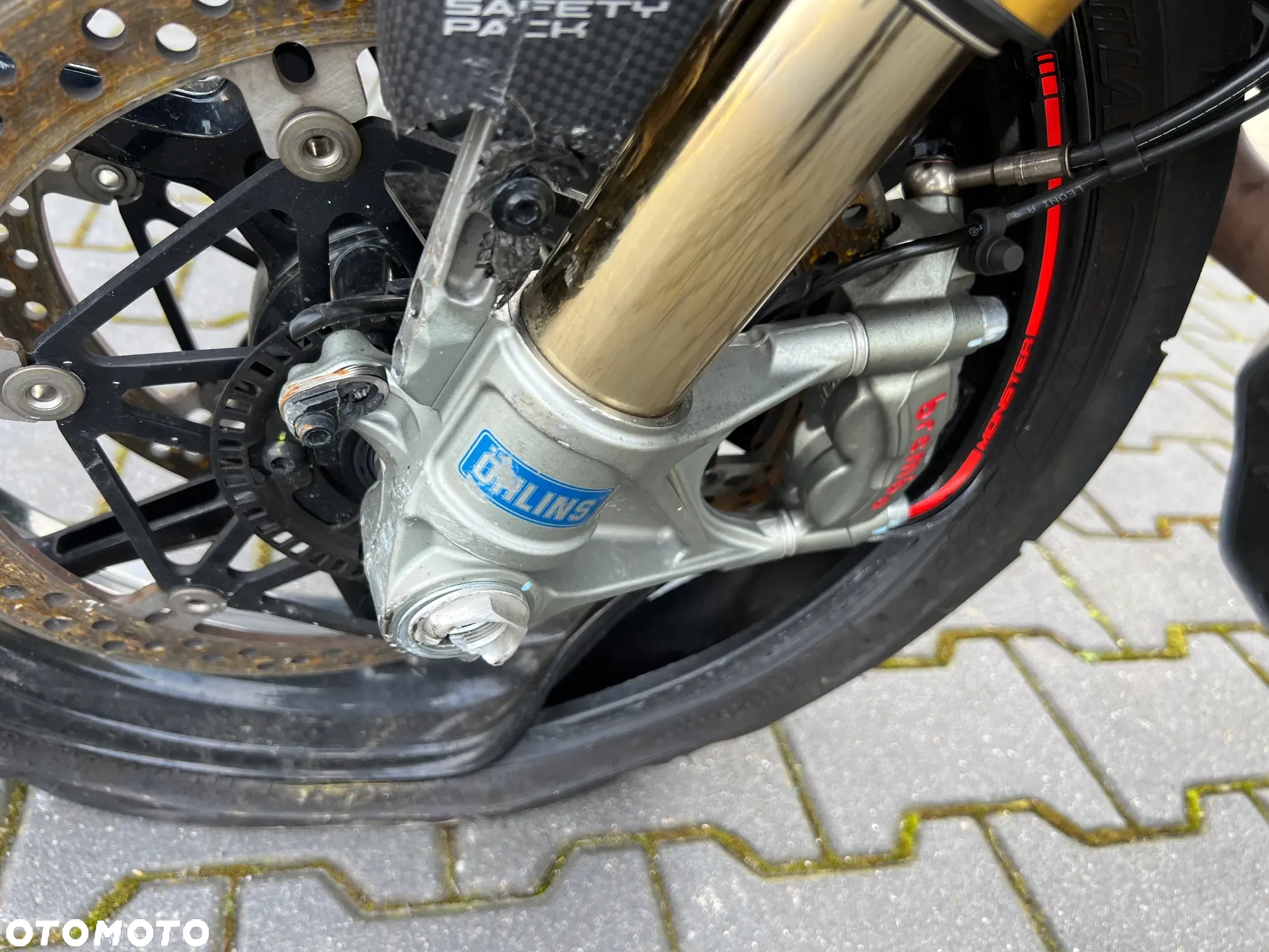 Ducati Monster - 17