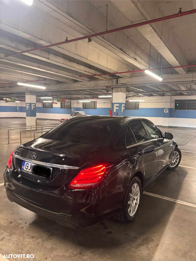 Mercedes-Benz C - 11