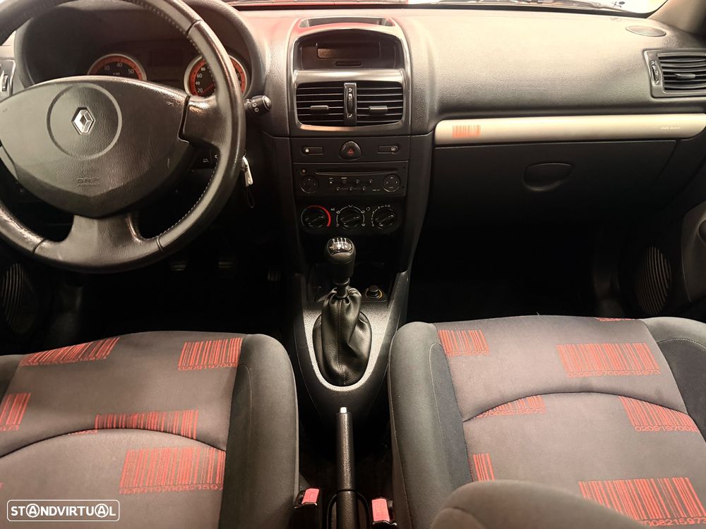 Renault Clio 1.2 16V Extreme - 8