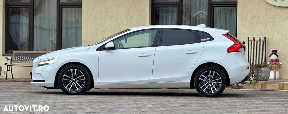 Volvo V40 D2 Linje You! - 24