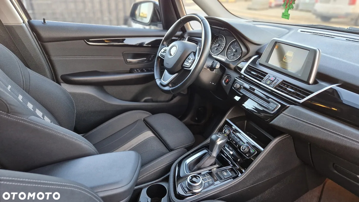 BMW Seria 2 218d Active Tourer Sport-Aut Sport Line - 33