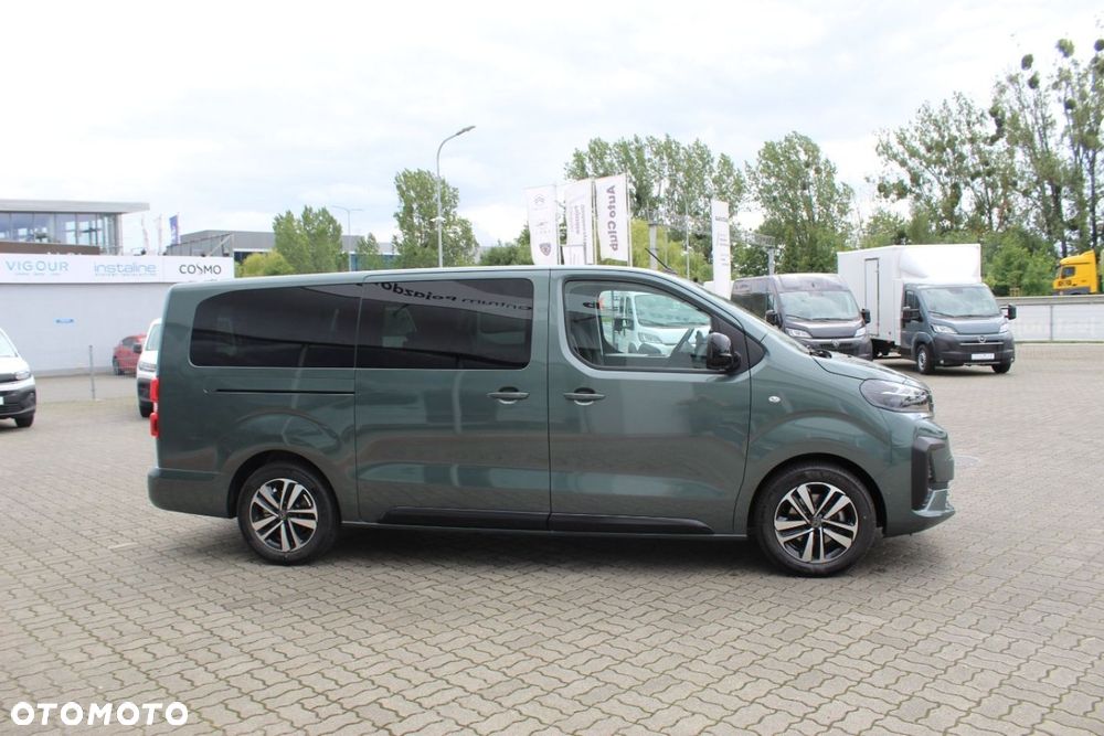 Peugeot Traveller - 5