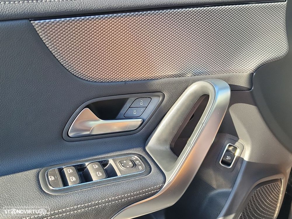 Mercedes-Benz CLA 200 d Shooting Brake Progressive Aut. - 24