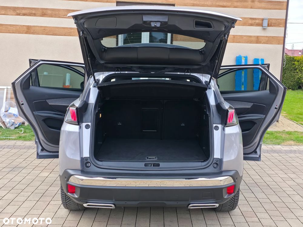 Peugeot 3008 1.6 PureTech Hybrid4 PHEV Allure S&S EAT8 - 35