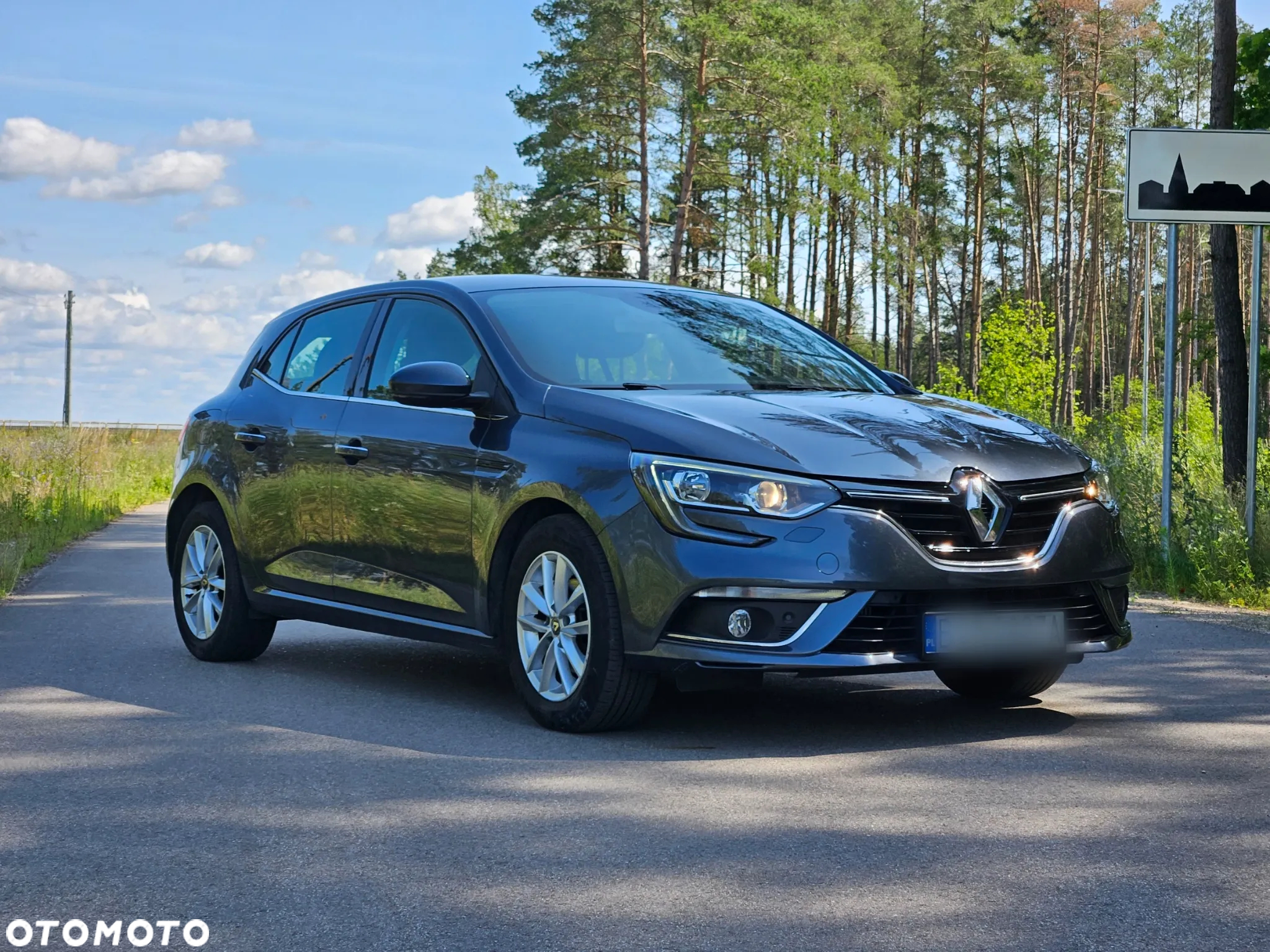 Renault Megane TCe 140 GPF EDC ZEN - 3