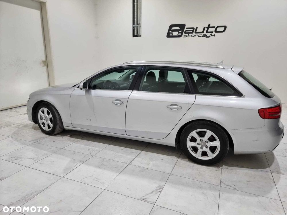 Audi A4 Avant - 4