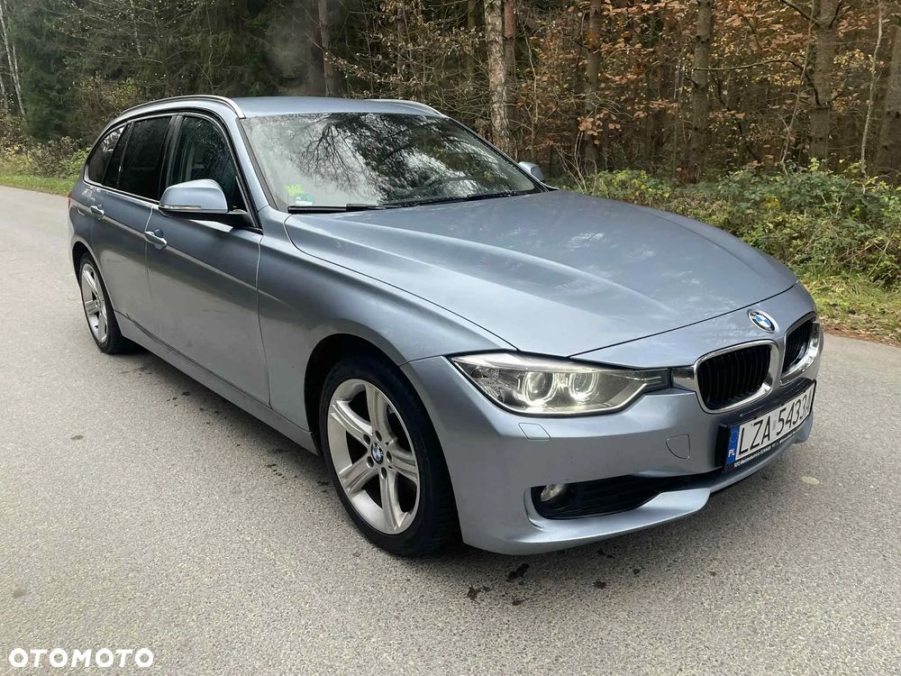 BMW Seria 3 325d Sport Line