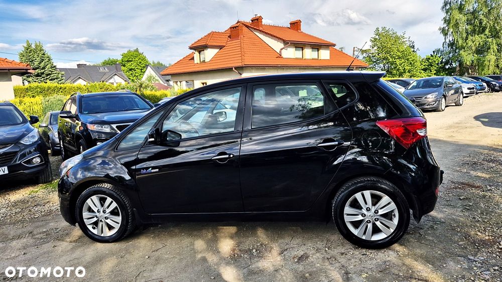 Hyundai ix20 1.4 Premium blue - 19