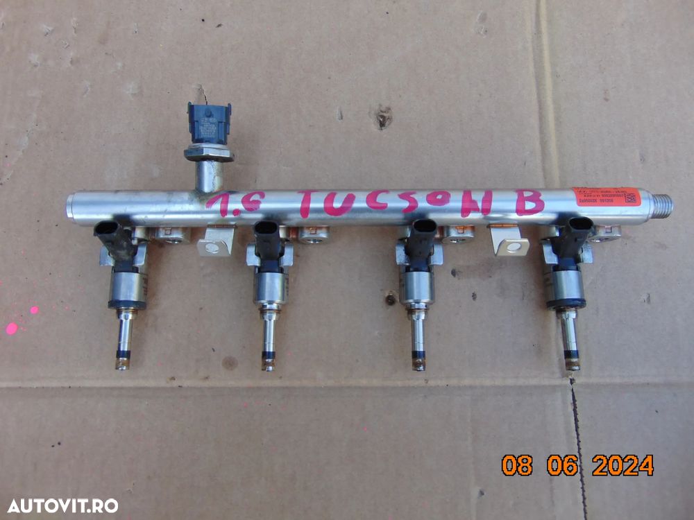 Rampa cu injectoare Hyundai Tucson 1.6 benzina Kia Sportage cod 353502b380 - 2
