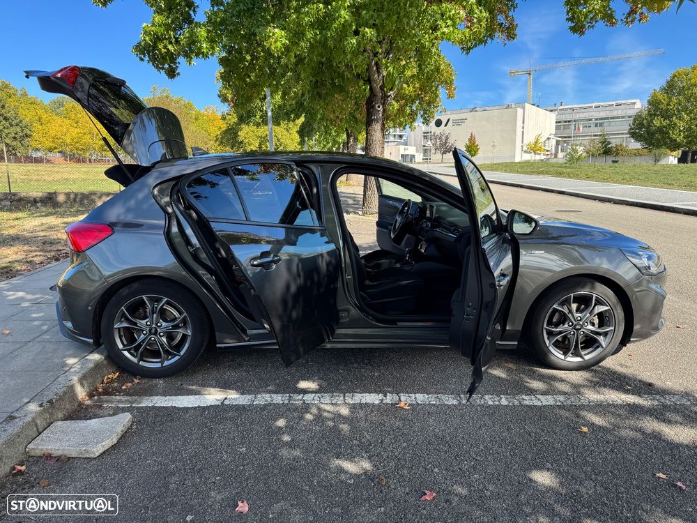 Ford Focus - 39