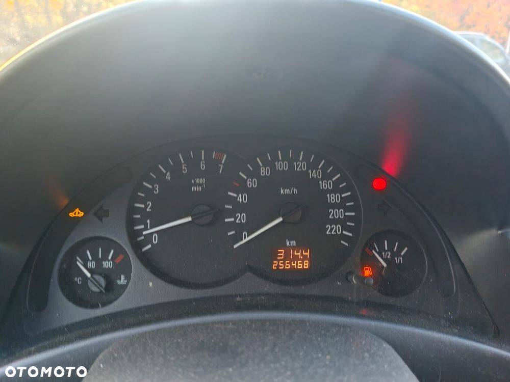 Opel Corsa 1.2 16V - 27