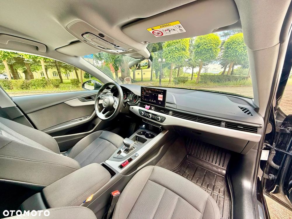 Audi A4 Avant 30 TDI mHEV Advanced S tronic - 19