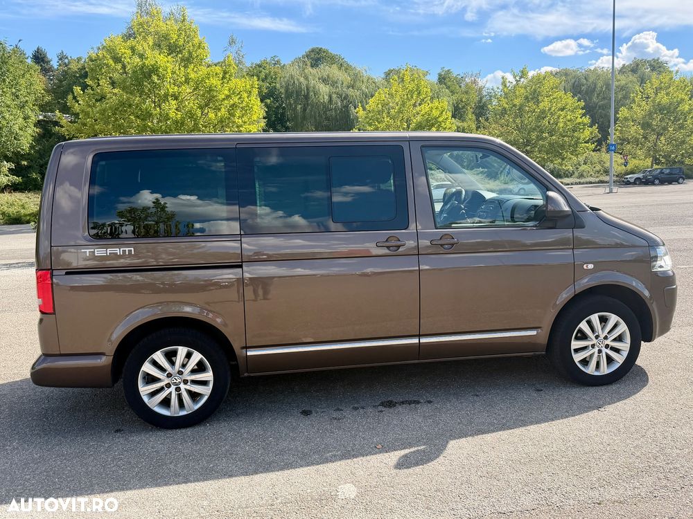 Volkswagen Multivan - 14