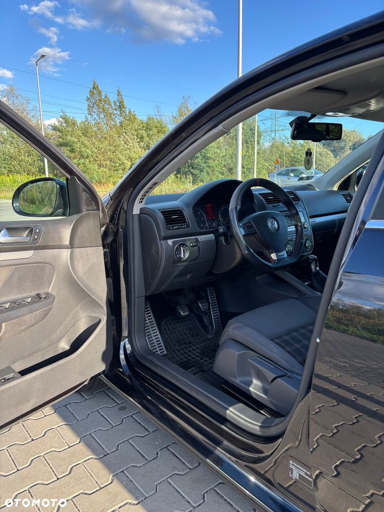 Volkswagen Jetta 1.9 TDI Comfortline - 11