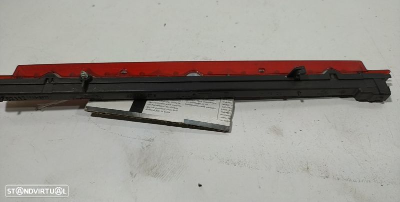 Farolim 3º Stop / Central Audi A3 (8L1) - 4