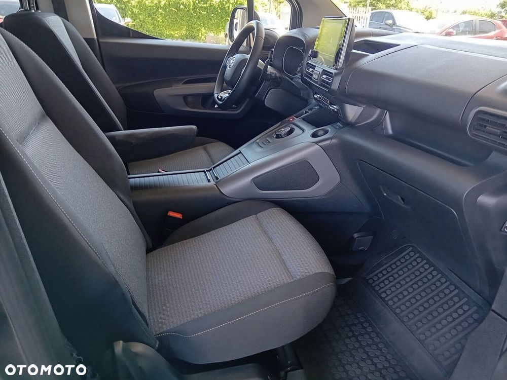 Toyota Proace City Verso Long 1.5 D-4D Family - 6