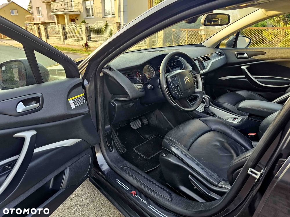 Citroën C5 Tourer HDi 165 FAP Exclusive - 12