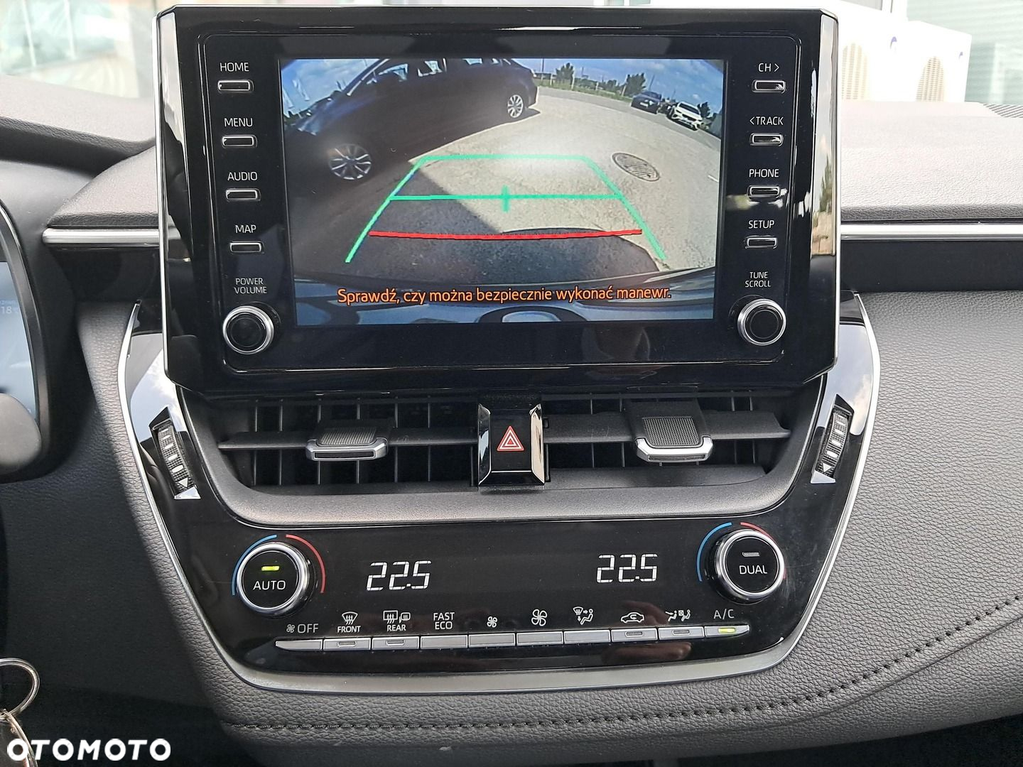 Toyota Corolla - 19