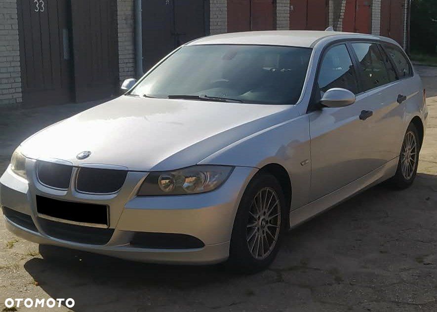 BMW Seria 3 - 1