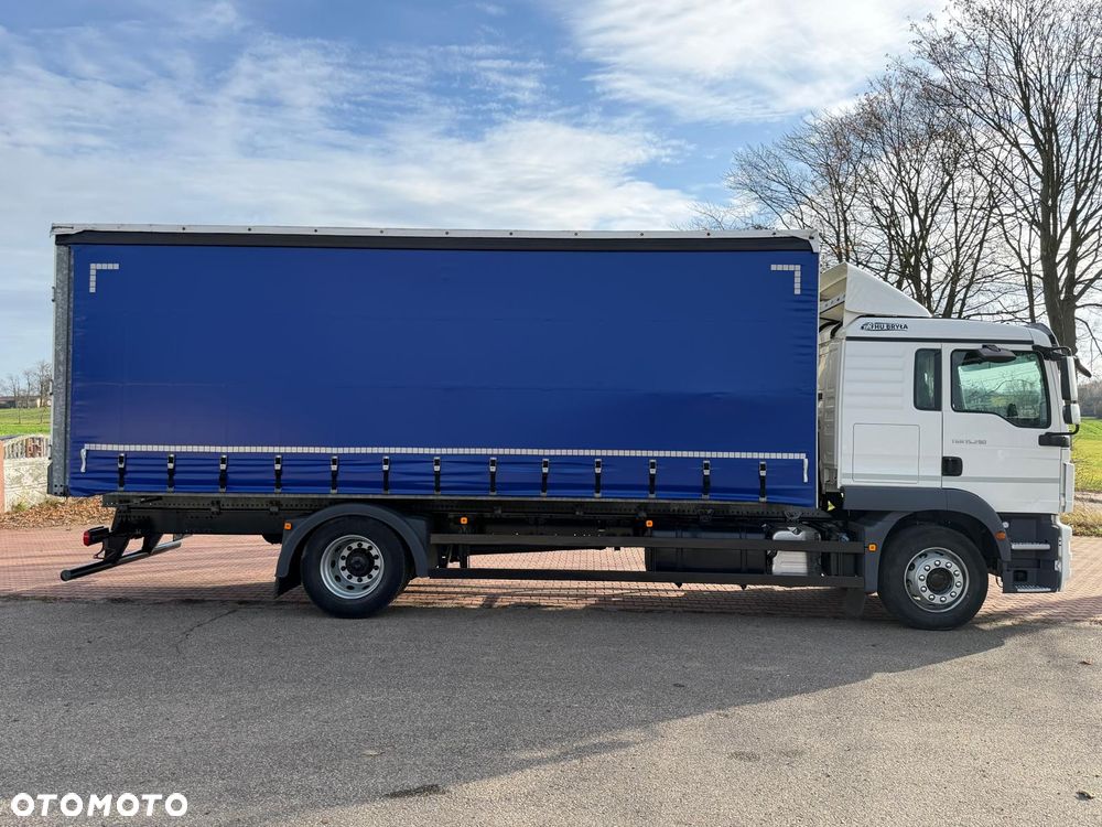 MAN TGM 15.290 / FIRANKA / 2016R / KLIMA POSTOJOWA /SPROWADZONY/ 8T ŁADOWNOŚĆ / 17 PALET / E6  / WINDA / - 11