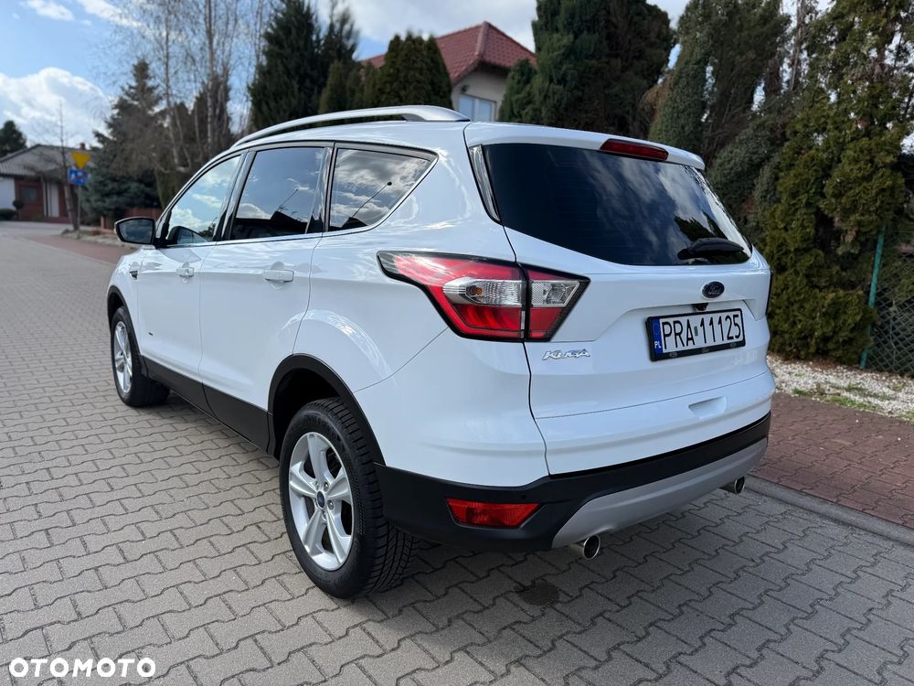 Ford Kuga - 4