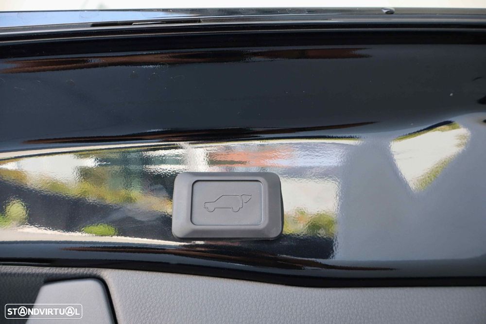 Toyota RAV4 - 26
