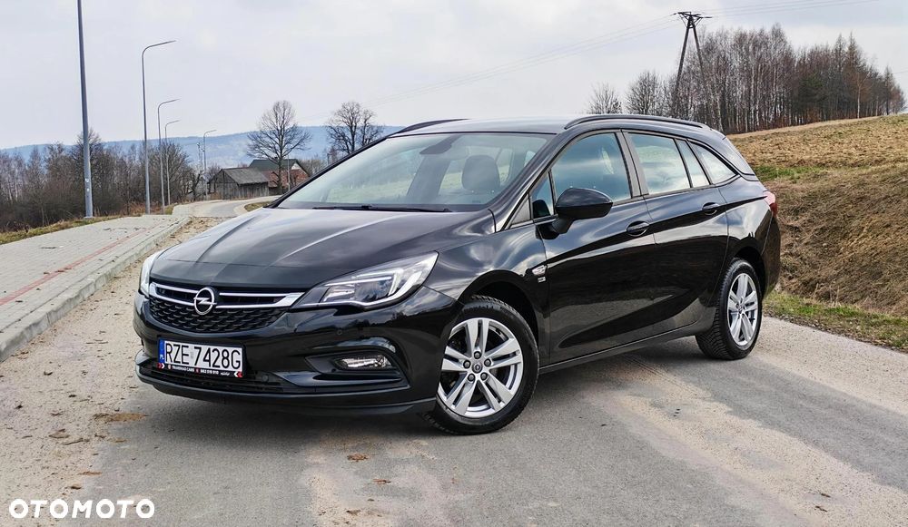 Opel Astra 1.4 Turbo Innovation - 2