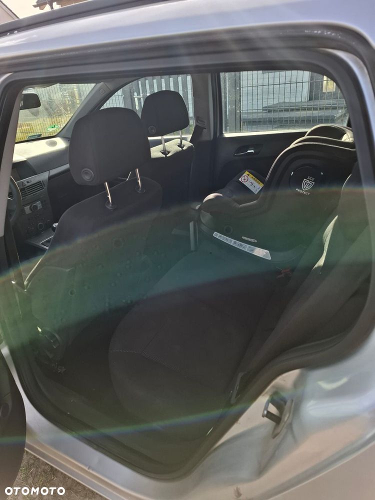 Opel Astra 1.7 CDTI Enjoy - 5