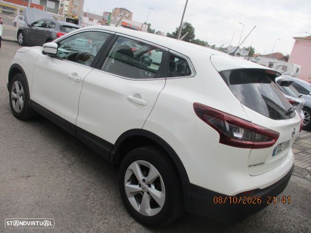 Nissan Qashqai 1.5 dCi N-WAY - 4