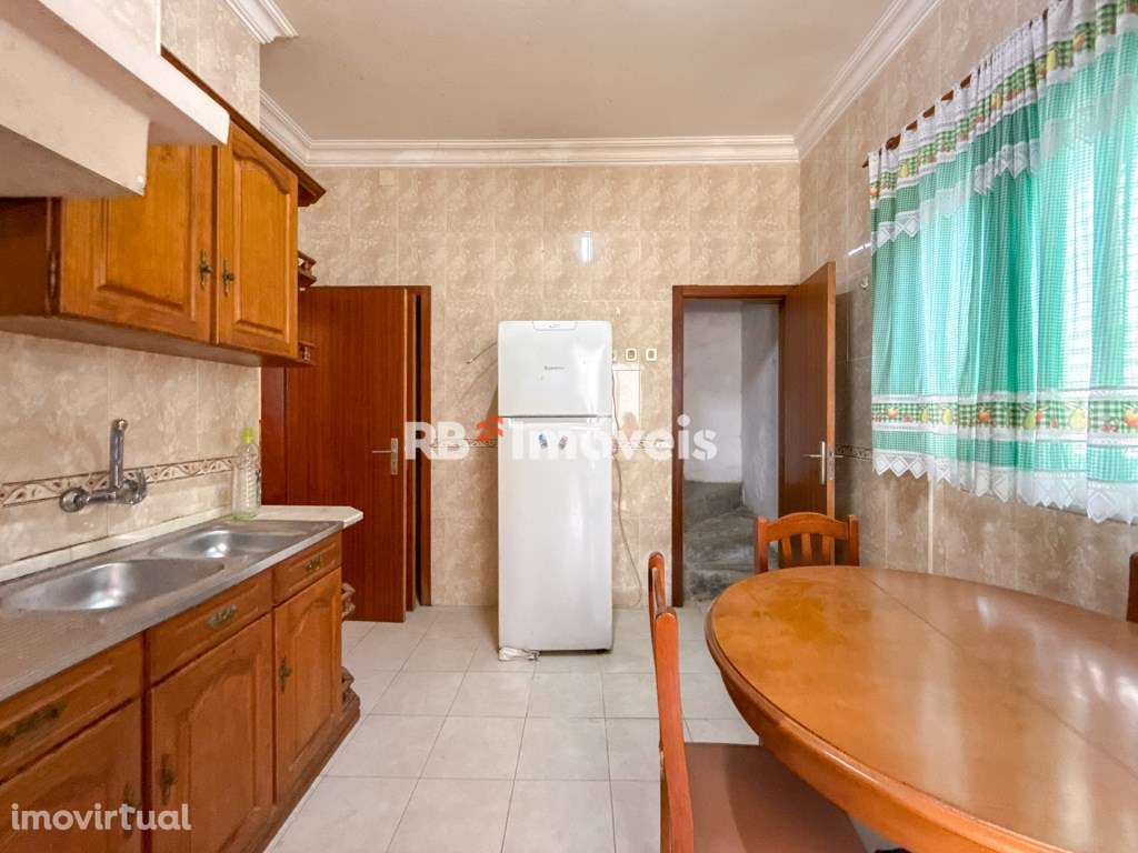 Moradia térrea T3 situada no Entroncamento - Grande imagem: 3/39
