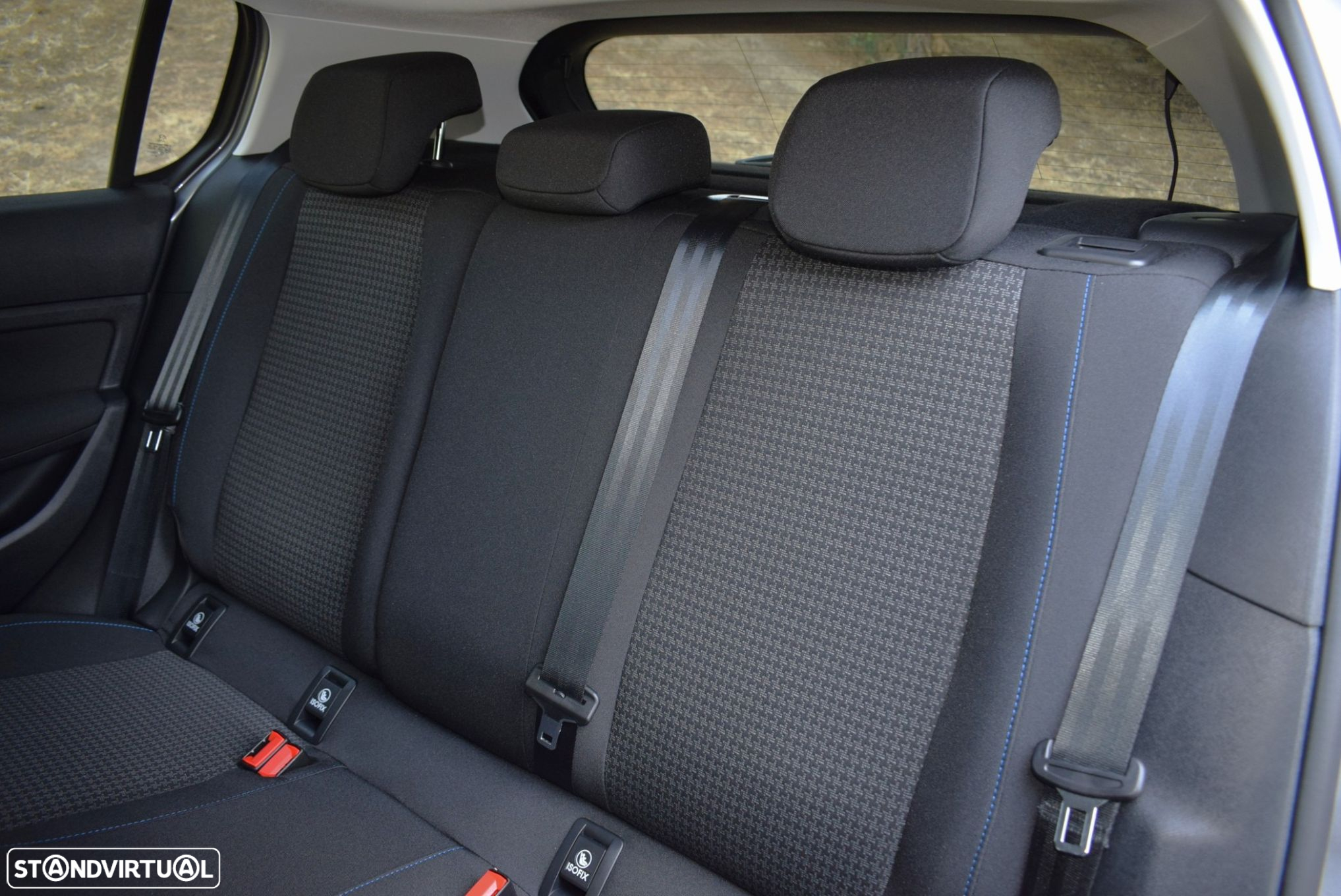 Peugeot 308 1.2 PureTech Style - 41