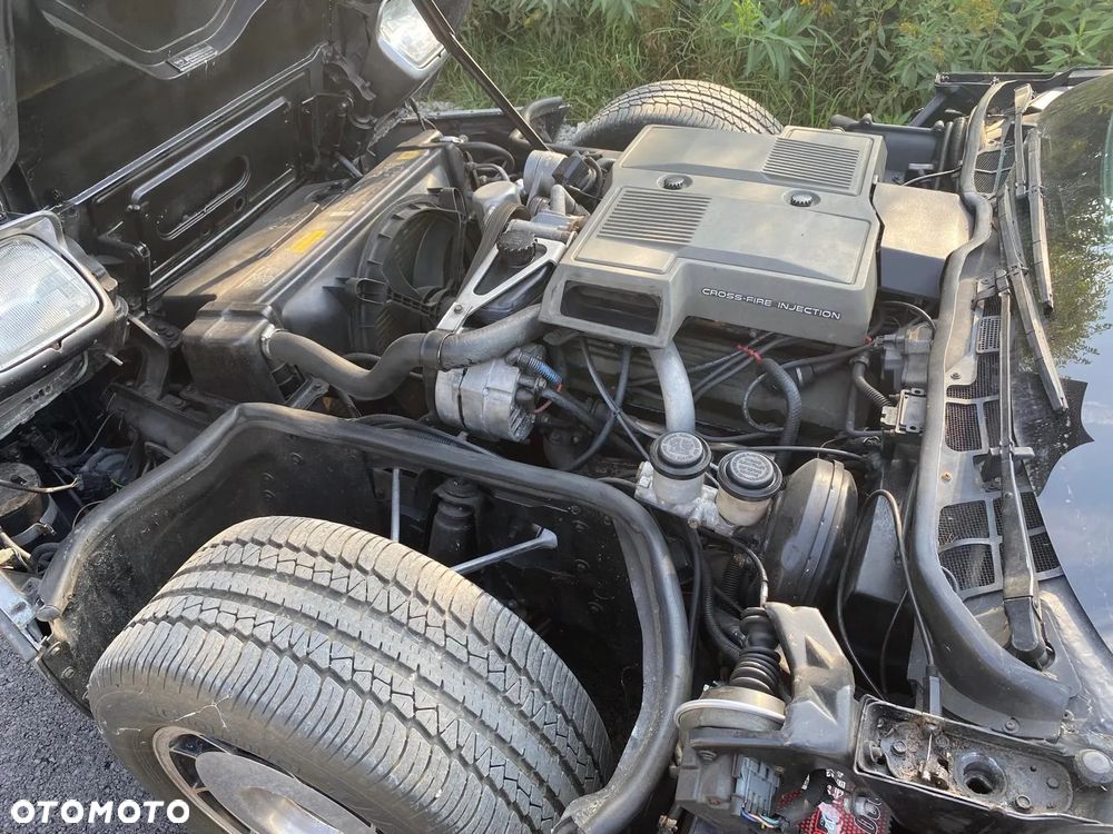 Chevrolet Corvette - 14