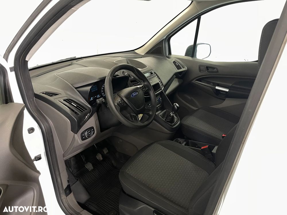 Ford Transit Connect - 6