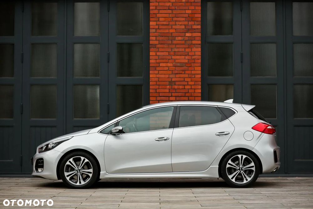 Kia Ceed Cee'd 1.6 CRDi GT Line - 19