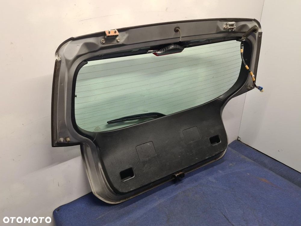 TOYOTA COROLLA  E12 1.4 D-4D TYLNA KLAPA BAGAŻNIKA - 10