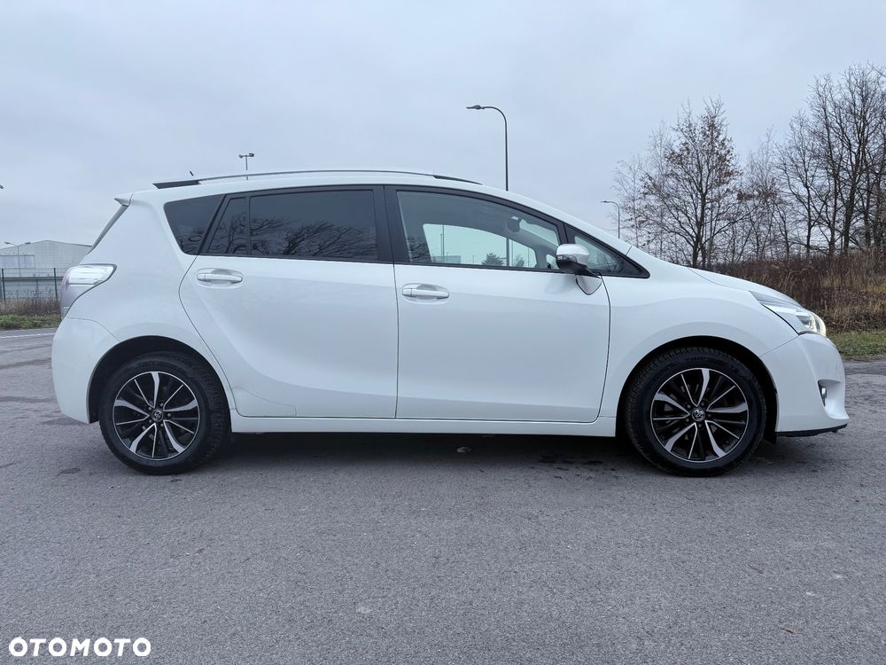 Toyota Verso 1.8 Premium 7os MS - 15