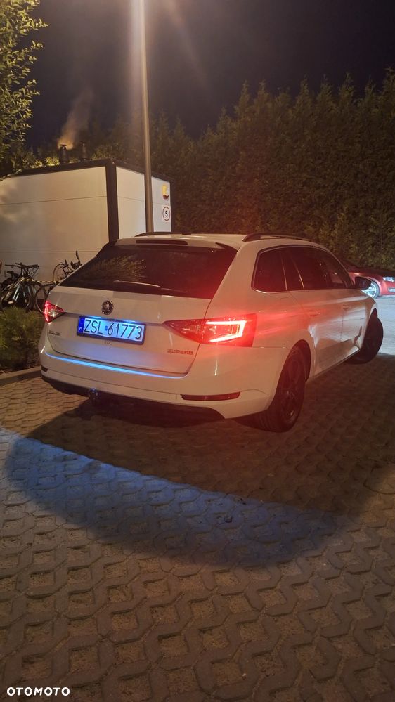 Skoda Superb 1.6 TDI Style - 20