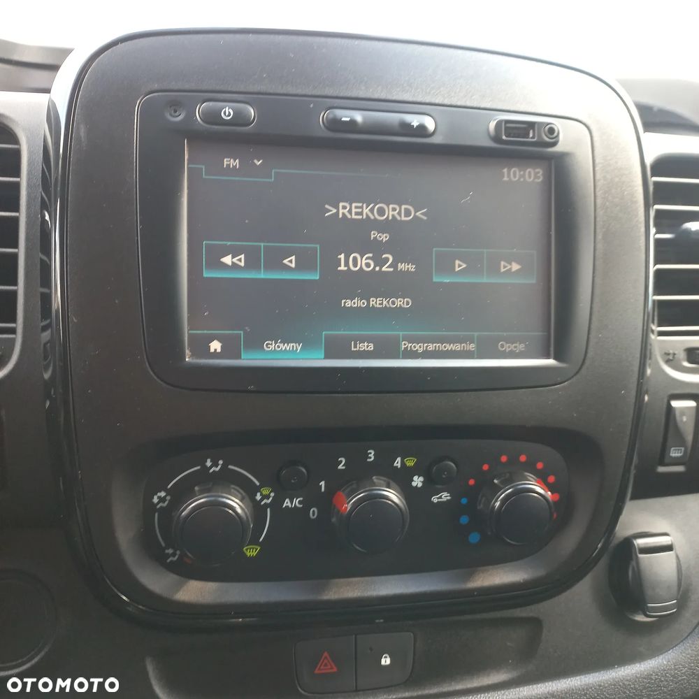 Renault Trafic L2H1 2,9t Business - 14