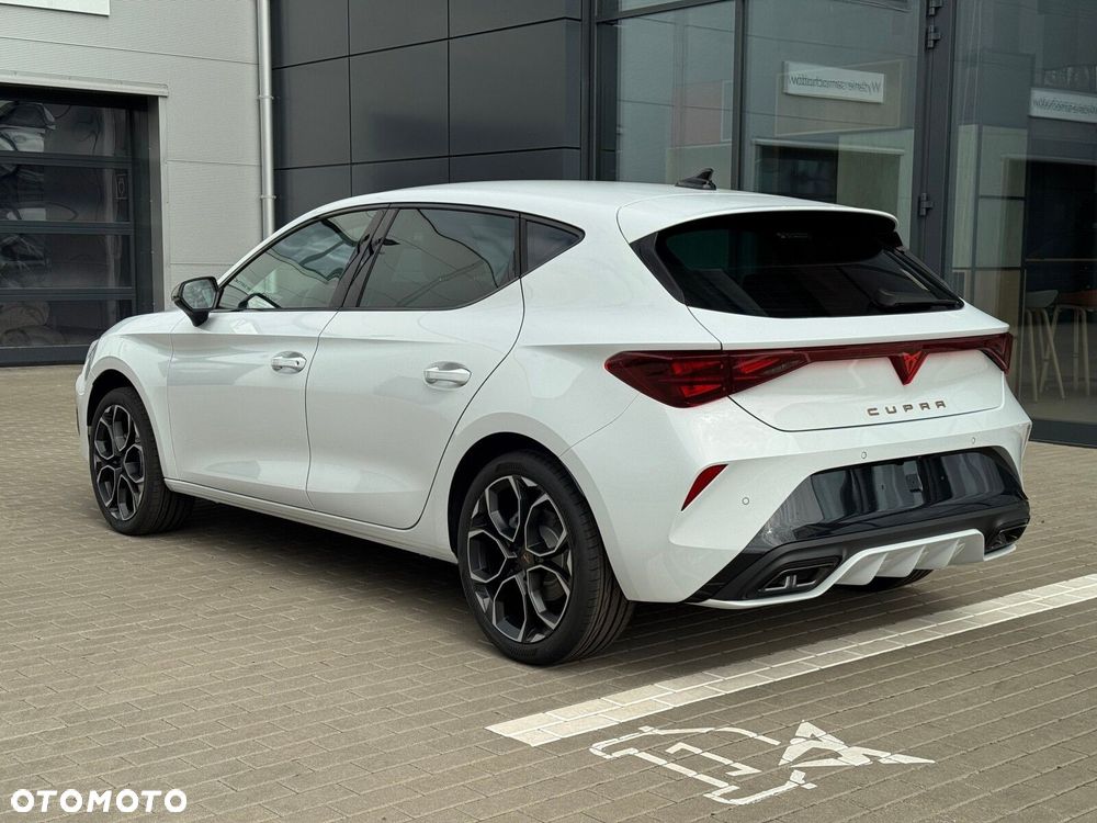 Cupra Leon 1.5 eTSI mHEV DSG - 12