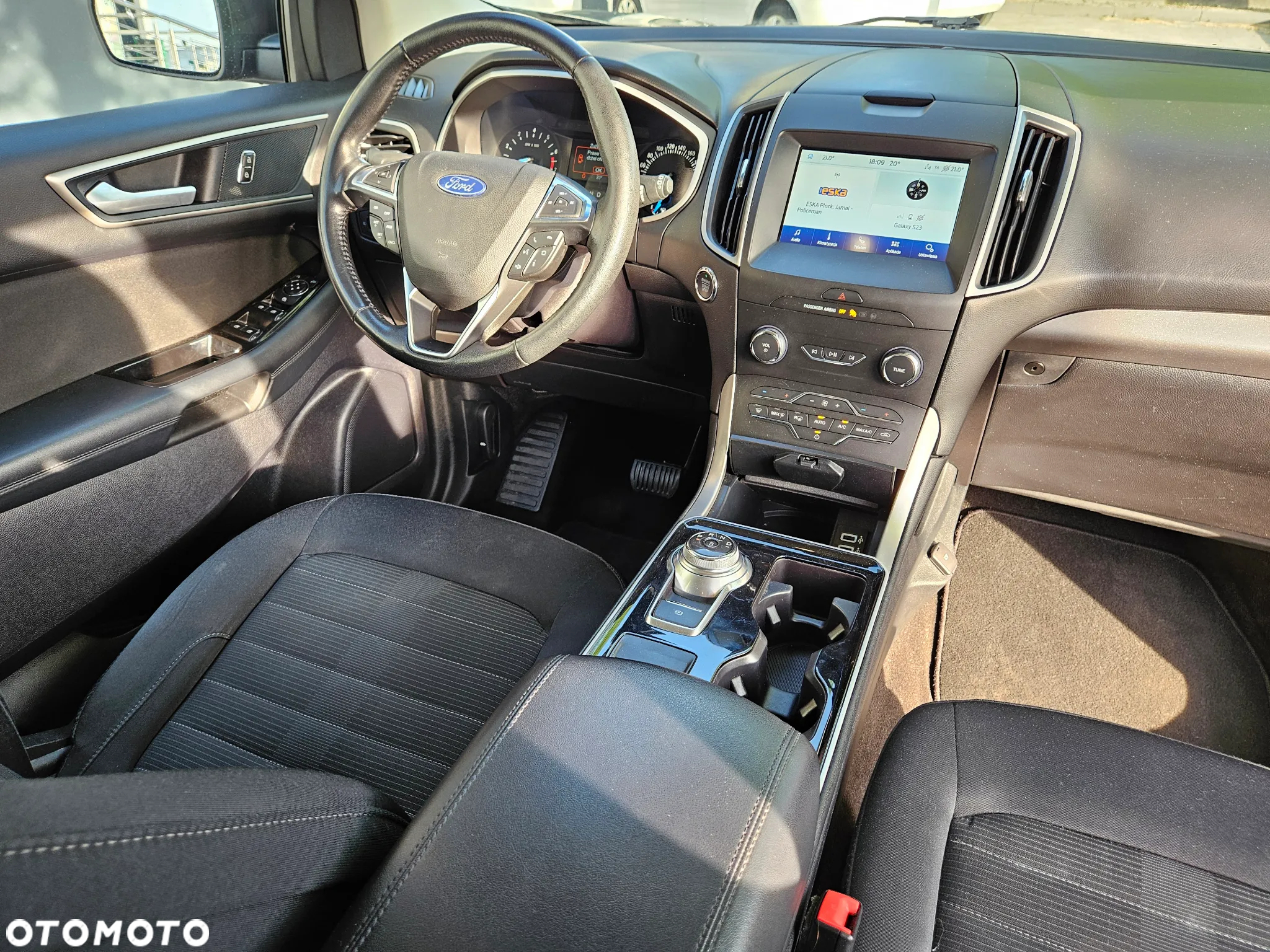Ford Edge - 21