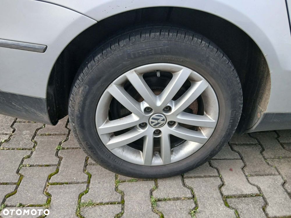 Volkswagen Passat 2.0 TDI Comfortline - 7