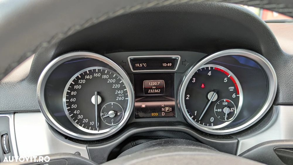 Mercedes-Benz ML 350 BlueTEC 4MATIC 7G-TRONIC - 15